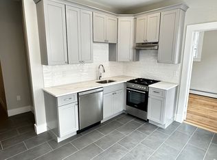 1284 Commonwealth Ave #5-V, Allston, MA 02134