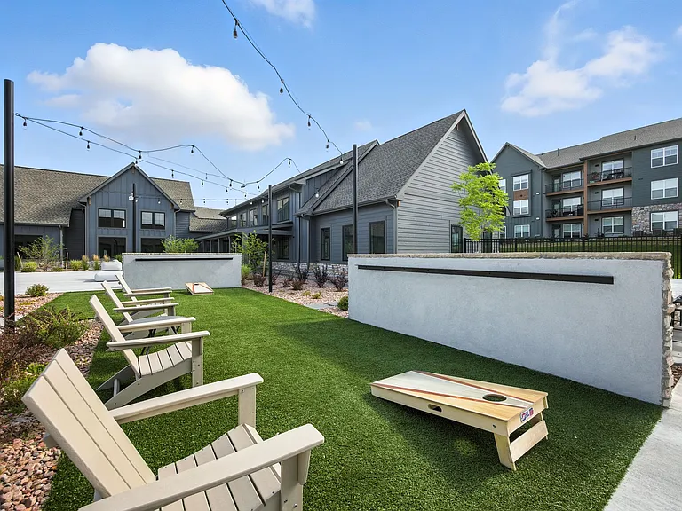 The Garrison Luxury Apartments — Photo 37
