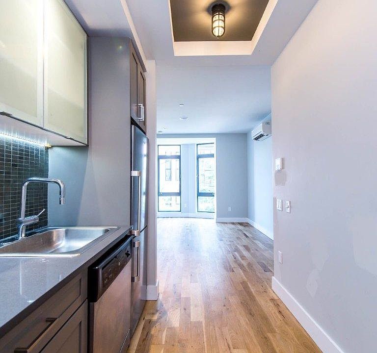 1st image of 185 Leonard St #1DIME