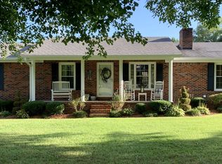 203 Jd Williams Dr, Smithville, TN 37166
