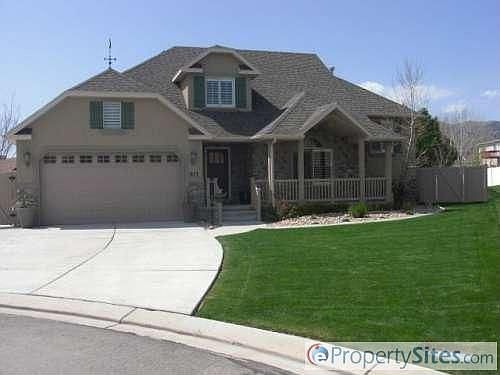 2nd image of 871 S Beck Ct