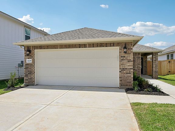 The Sequoia floorplan in Montgomery Oaks of Conroe, TX.