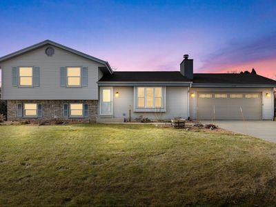 6748 Bay Wood DRIVE, Racine, WI, 53402