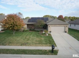 5209 Crane Dr, Springfield, IL 62711