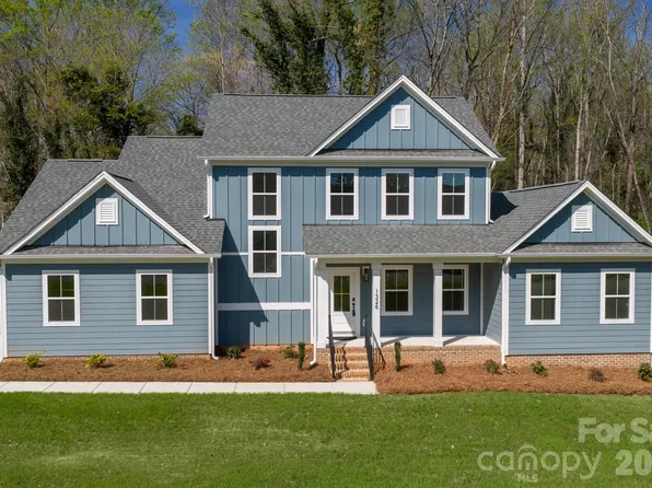 1326 Brentwood Dr, Newton, NC 28658
