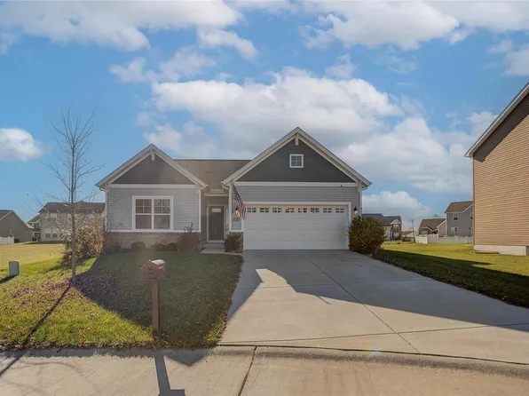 2624 Beacon Point Ct, Shiloh, IL 62221