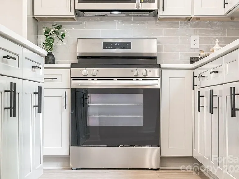1812 Purser Dr — Photo 15
