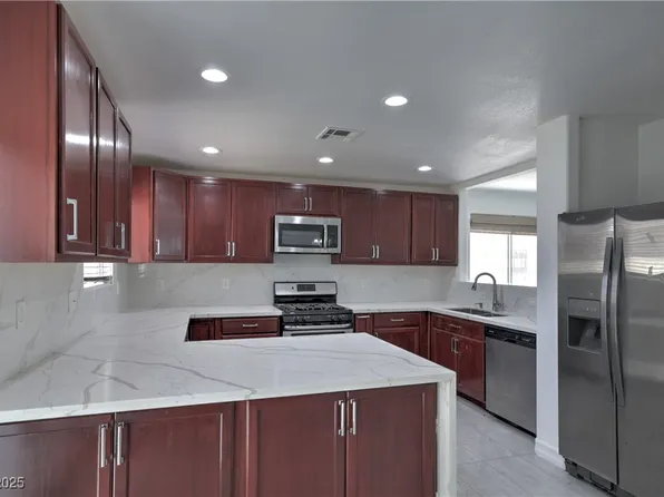 1069 Coronado Peak Ave, Las Vegas, NV 89183