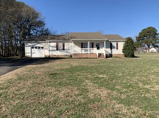 301 Rosson St, Summertown, TN 38483