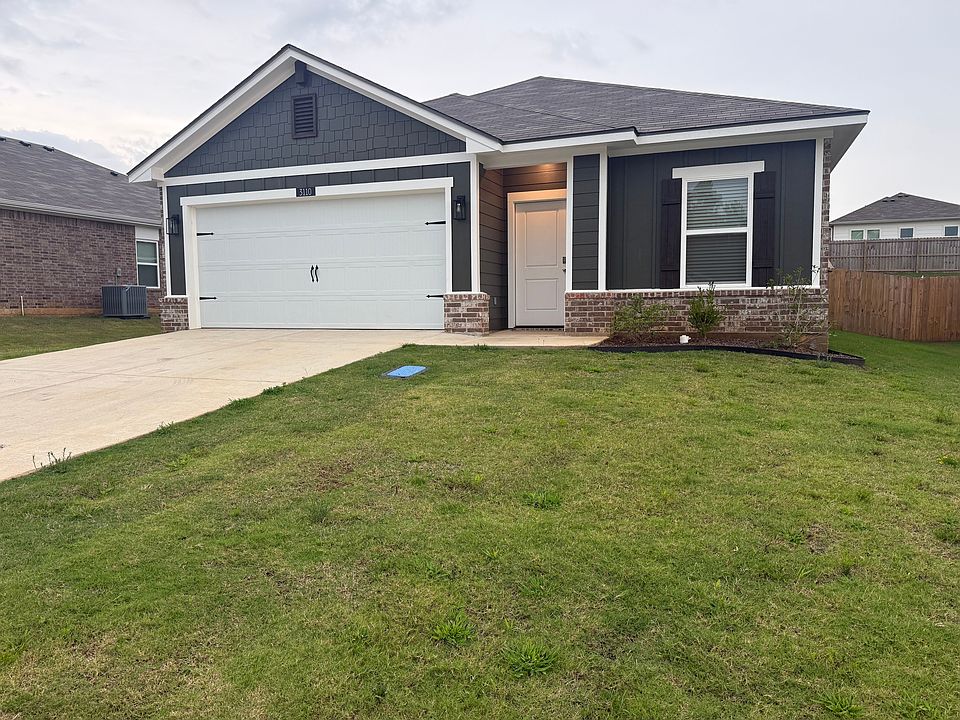 1st image of 3110 Mesa Dr