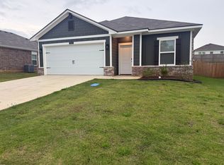 3110 Mesa Dr, Longview, TX 75601