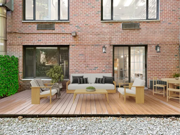 440 East 57th Street 1G image 3 of 9