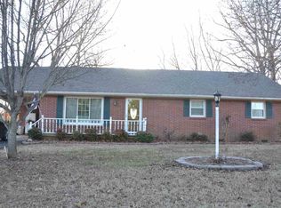 652 Old Pinson Rd, Jackson, TN 38301