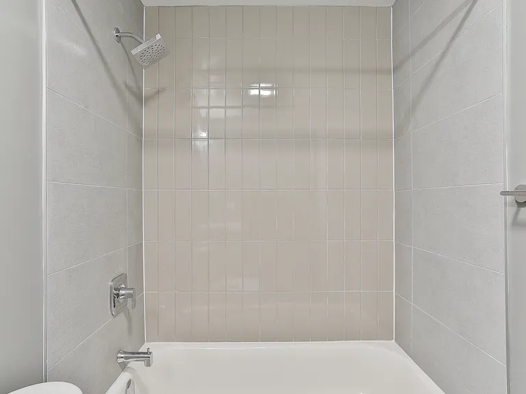 160 Chalkfarm Dr — Photo 8