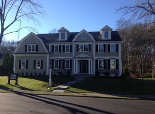 8 Stanford Rd, Wellesley, MA 02481