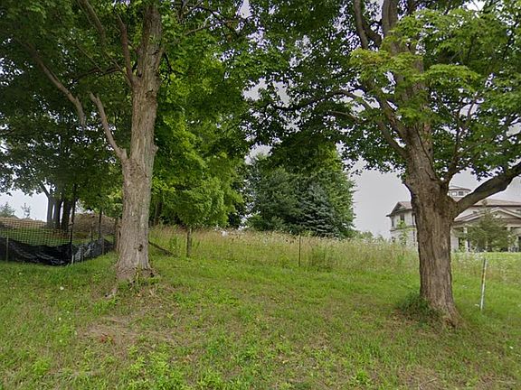 3rd image of 0 Weston Rd N
