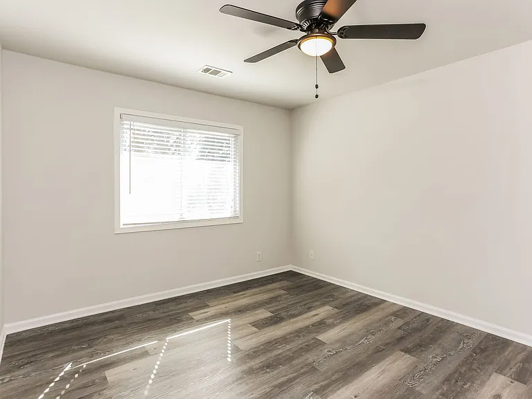 100 Terrace Dr NE #1 — Photo 9