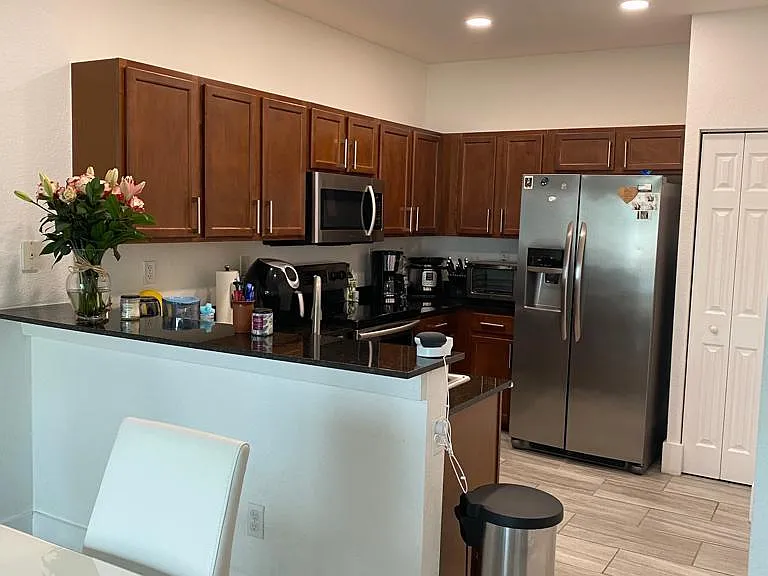 10800 NW 88th Ter #210 — Photo 10