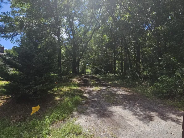 (undisclosed Address), Catawba, SC 29704