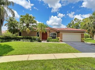 467 SW 169th Ter, Weston, FL 33326