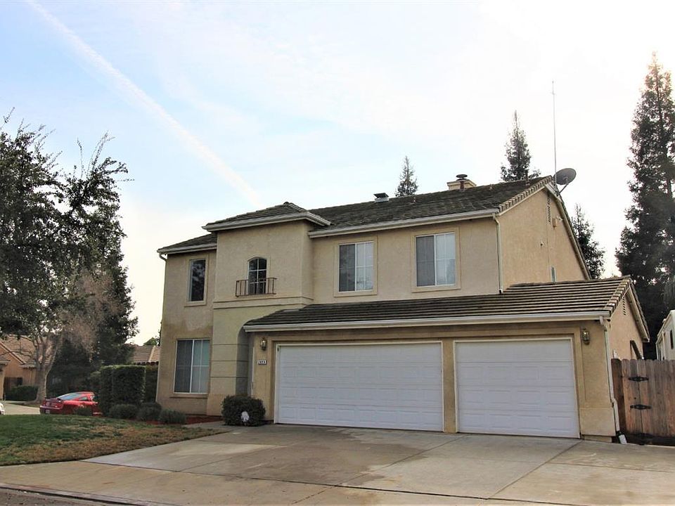 1st image of 2655 E Pryor Dr