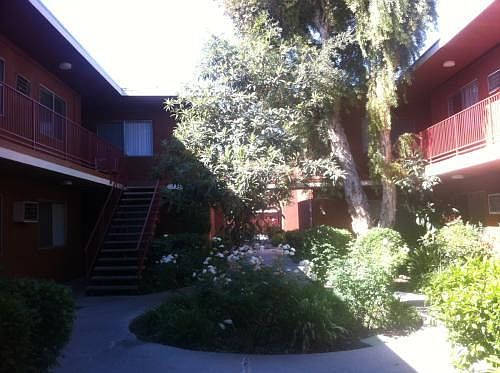 1st image of 8135 Langdon Ave APT 17