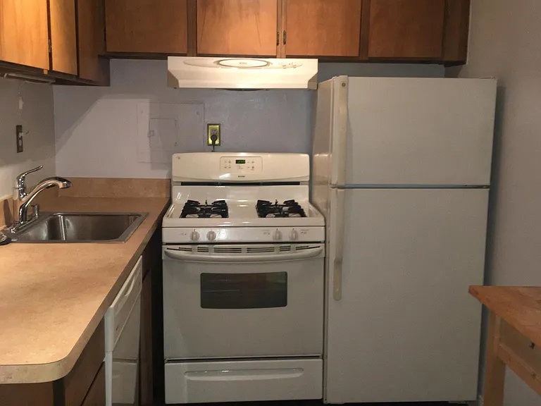 522 21st St NW #310 — Photo 9