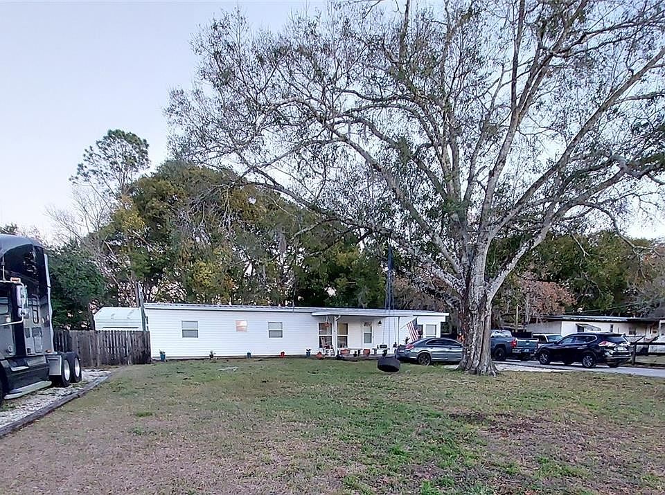 1st image of 12830 Parkwood St