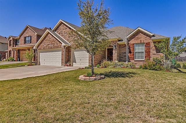 1st image of 1062 Saint Andrews Dr