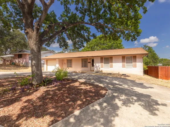 3807 E Palfrey St, San Antonio, TX 78223