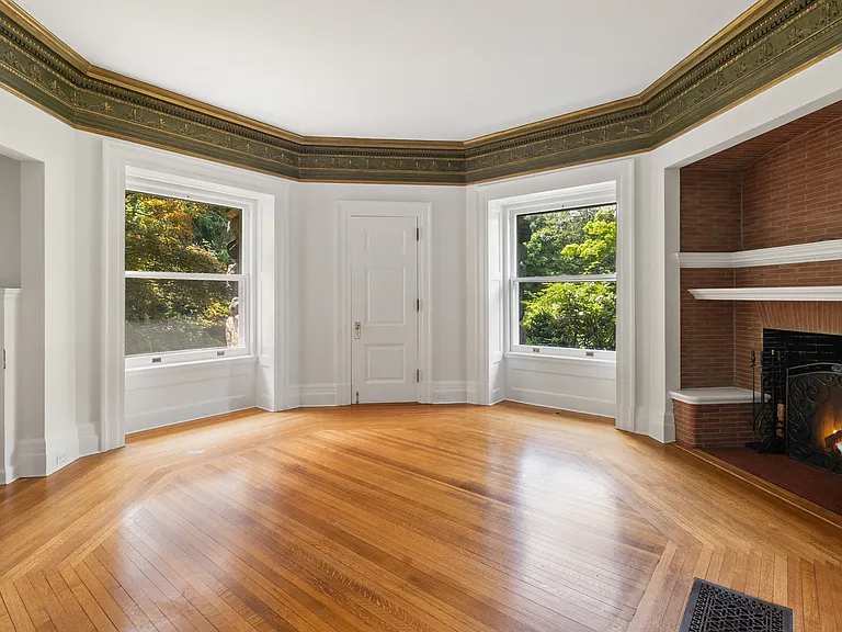 432 Field Point Rd — Photo 16