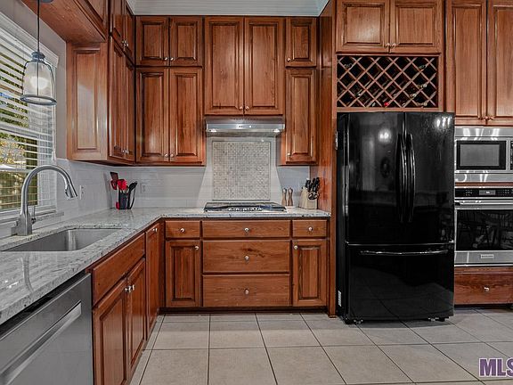 5th image of 39377 Quail Creek Ave