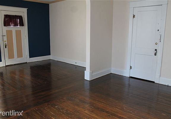 ANOTHER VIEW OF DINING ROOM