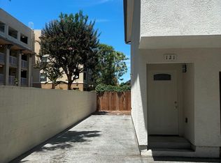 121 E 88th St, Los Angeles, CA 90003