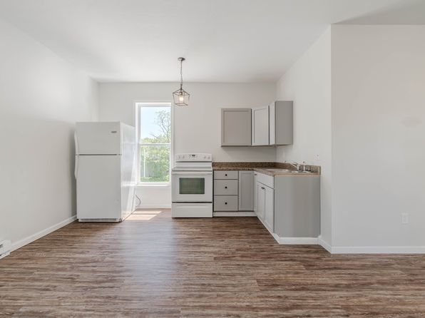 126 Winslow St #5