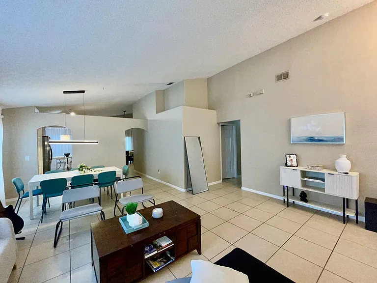 3729 Shawn Cir — Photo 9