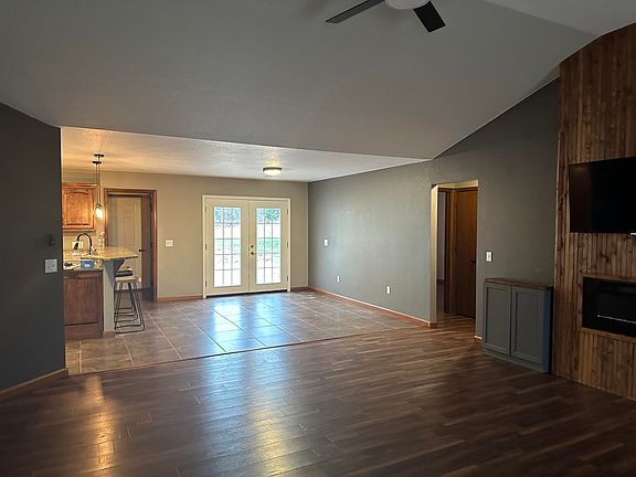 5th image of 11448 Hickman Lane