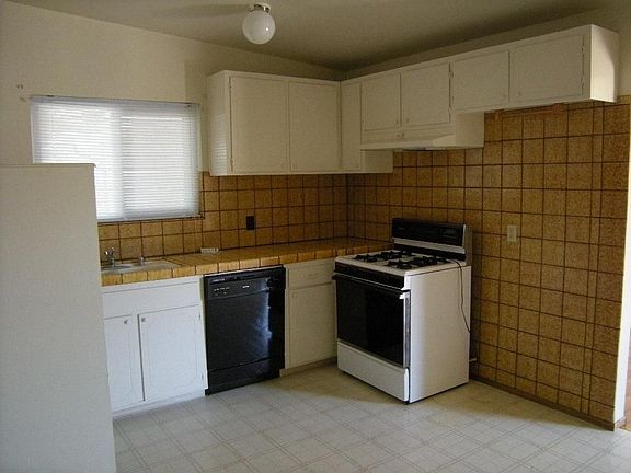 2nd image of 257 Arrowhead Dr