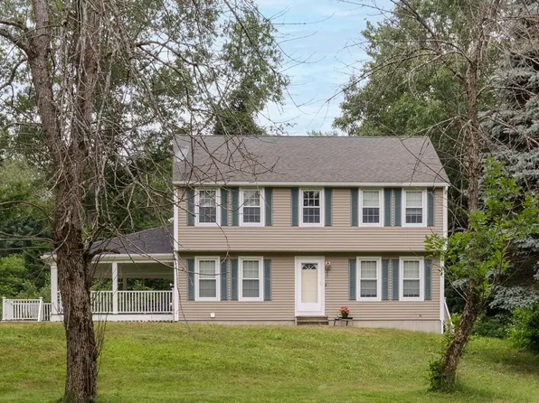 35 Cramer Hill Road, Merrimack, NH 03054