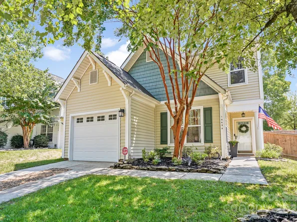 10636 Secret Garden Ln, Charlotte, NC 28214