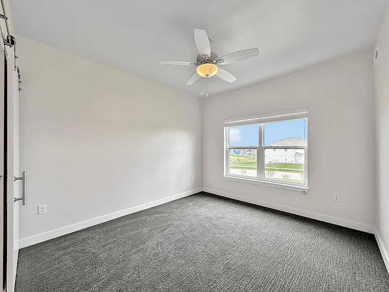 Stratford Pointe — Photo 135