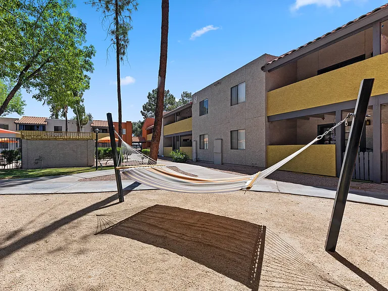 Villatree Apartments — Photo 19