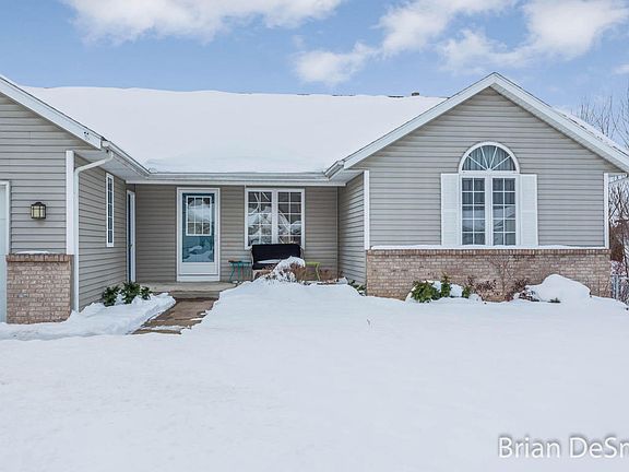 3rd image of 7817 Schoolside Dr