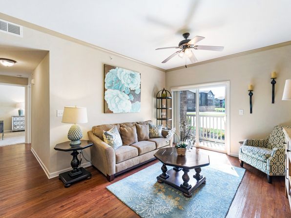 200 Holland Dr #L-1134
