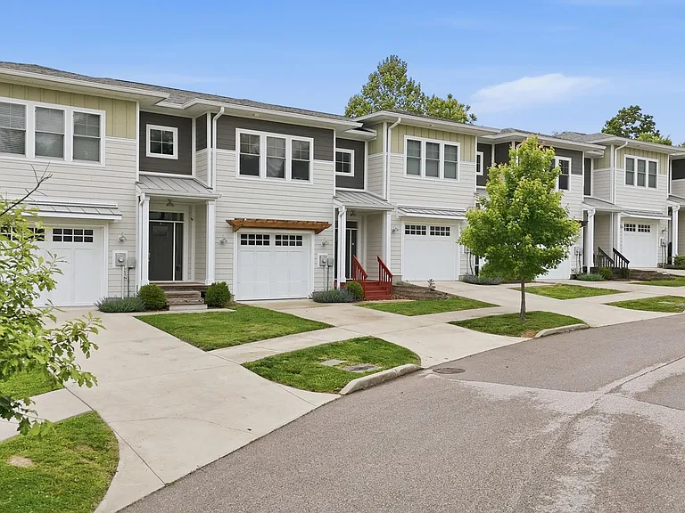 0 N Cypress Ln — Photo 38