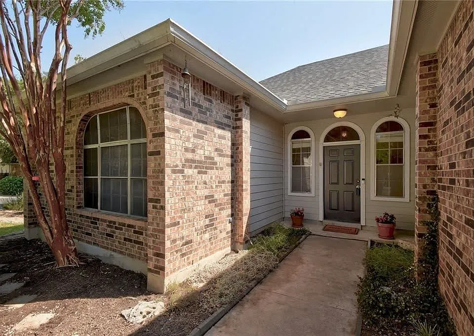 12609 Deer Falls Dr