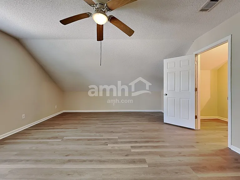 7 Holly Springs Cir — Photo 5