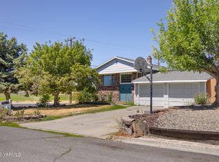 4711 Carol Ave, Yakima, WA 98908