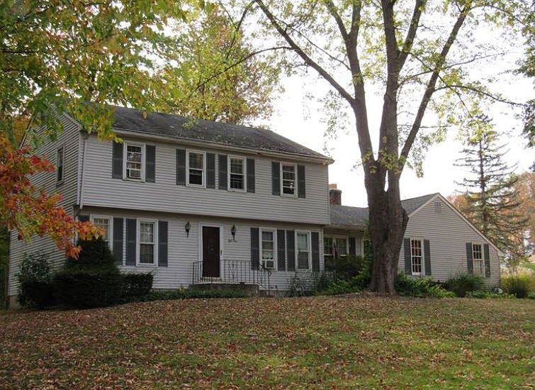 2nd image of 59 Farmstead Ln