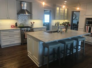 550 S Glenhurst Dr, Birmingham, MI